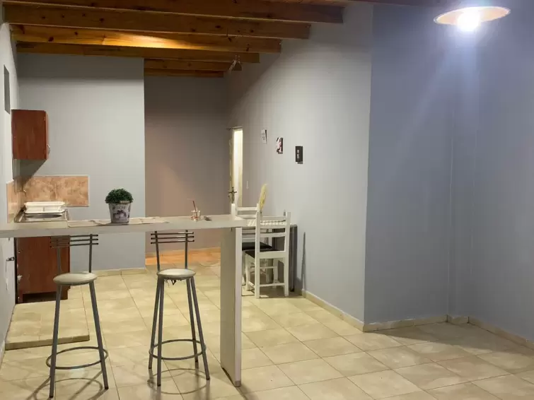 COMODO Y LUMINOSO MONOAMBIENTE